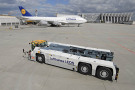 Lufthansa streicht am Montag wegen eines Warnstreiks fast alle Flüge Lufthansa streicht am Montag wegen eines Warnstreiks fast alle Flüge